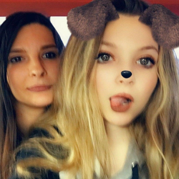 Meet your Posher, Trista - Picture 1 of 8